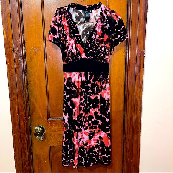 Stretchy pink abstract art dress 🌸▪️ - Picture 1 of 4